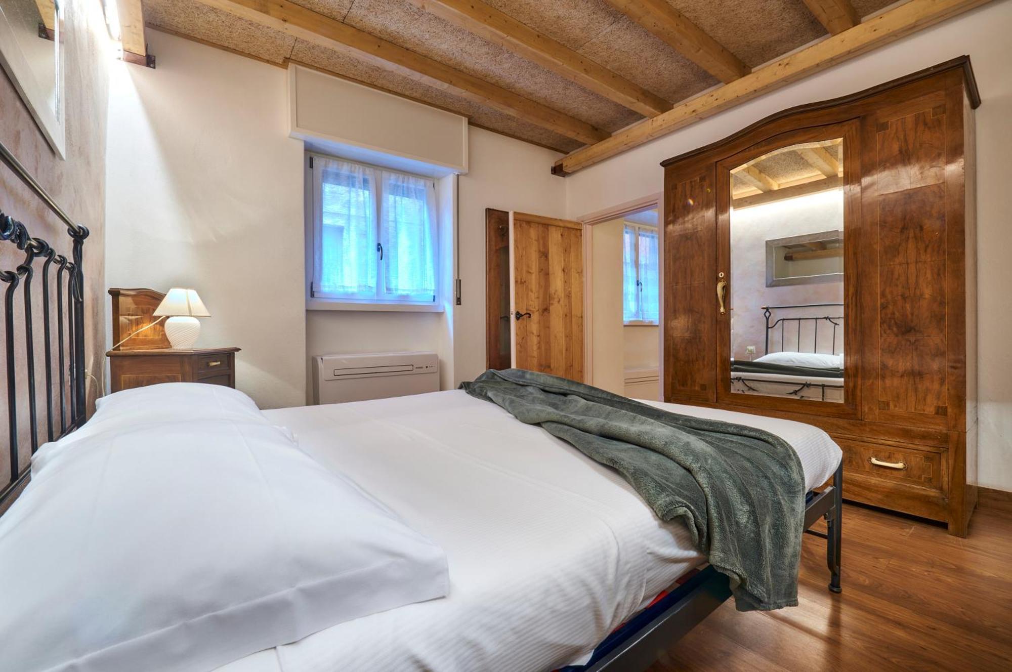 Casa “La Contrada” Villa Varenna Exteriör bild